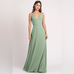 Jenny Yoo Bridesmaid Dani Dress. Size 8. Color: seaglass